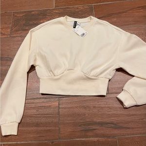 H&M Divided Medium Sweatshirt with cute band